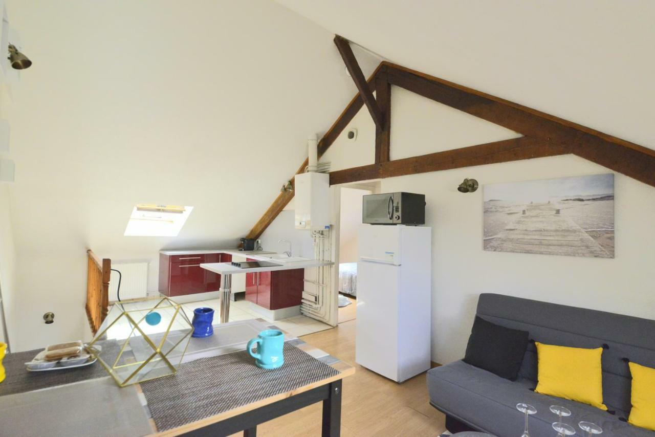 Ld - Location Montlucon Appartement Buitenkant foto
